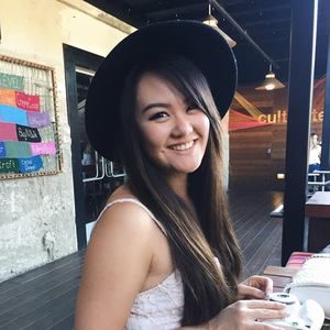 Meet your Posher, Samantha